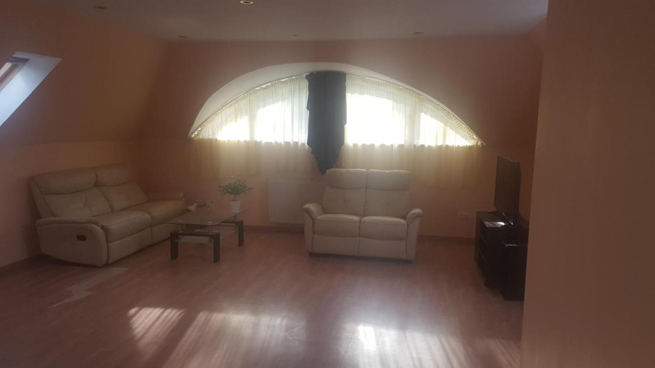 Bliss Apartment Тата Экстерьер фото